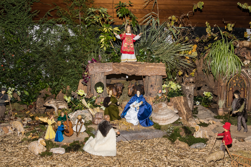 Bild "Grefrath:St.Laurentius_Grefrath_2024_800x600.jpg"